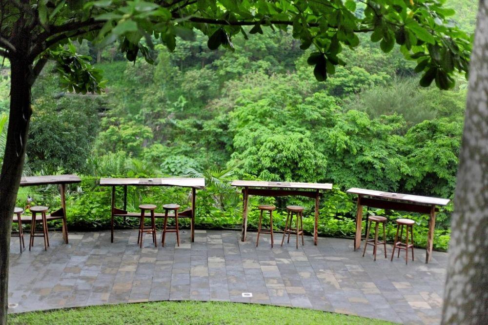 Oak Tree Emerald Hotel & Coventions Semarang Zewnętrze zdjęcie